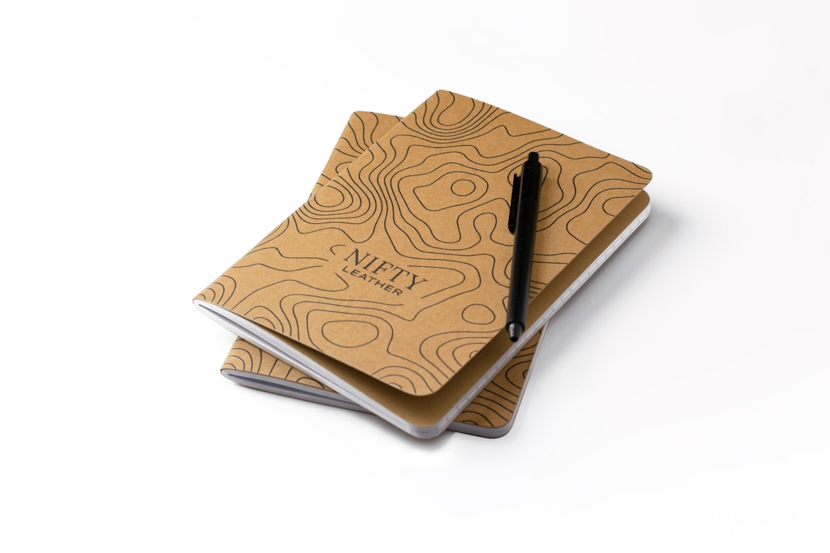 Custom branded corporate gifts UAE